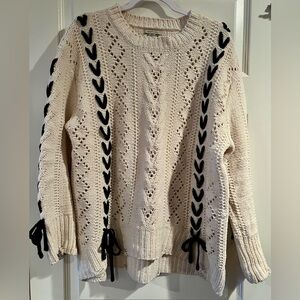 COZY Casual Chunky Knit Sweater w/ Blk Braided Laces SZ M/L